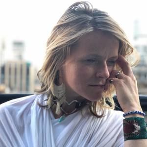 Meet your Posher, Suzanne